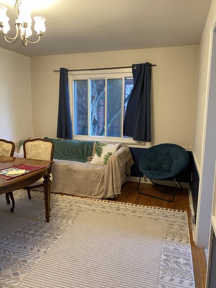 Building Photo - 5512 Forbes Ave