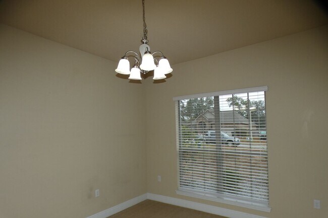 Building Photo - 3-Bedroom Home + Office/Flex Space