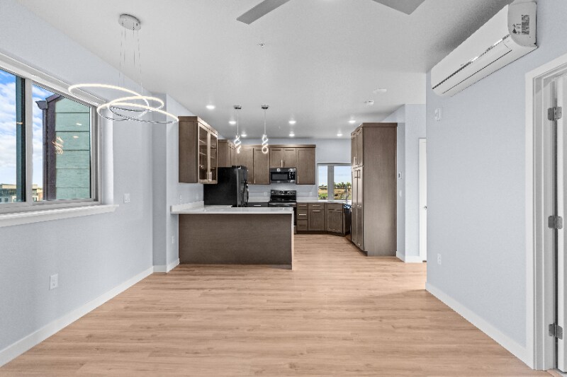 Building Photo - 234 S Main St