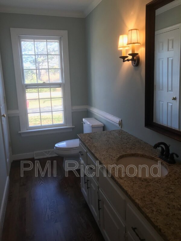 Building Photo - 10841 Ramshorn Road