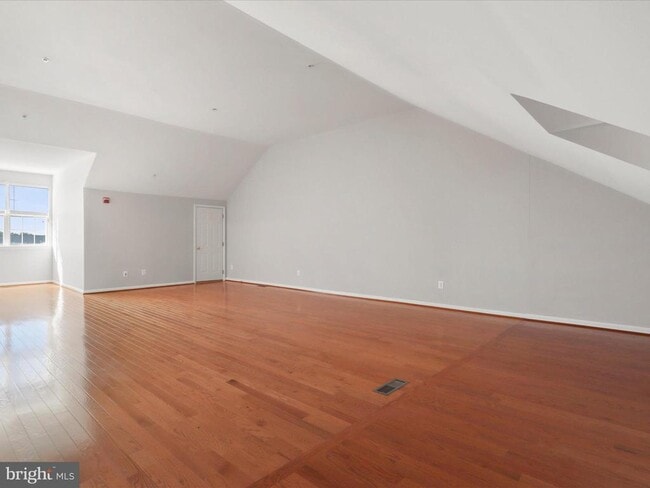 Building Photo - 4815 Dashiell Pl