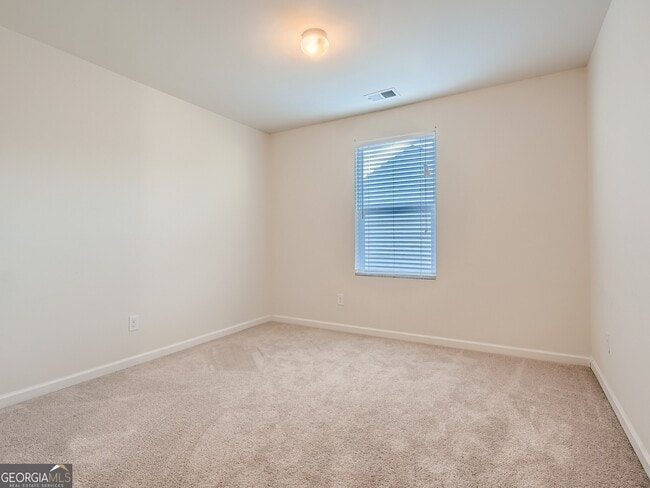Building Photo - 2352 Creel Rd