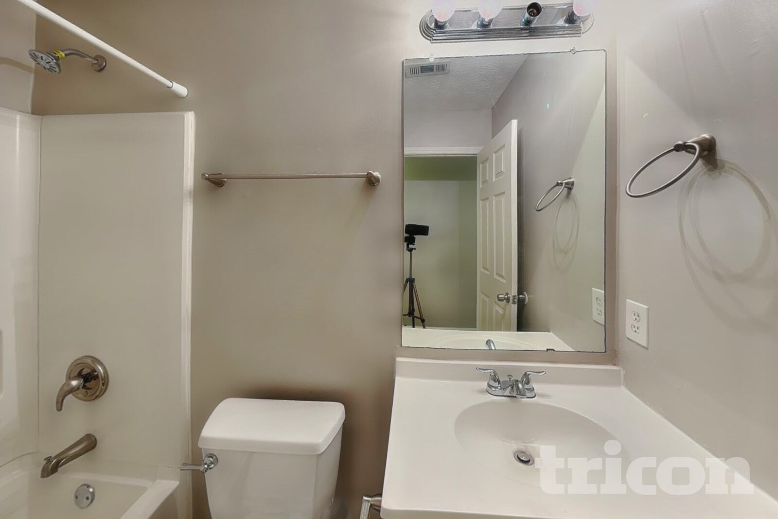 Building Photo - 1455 Enchanted Forest Dr