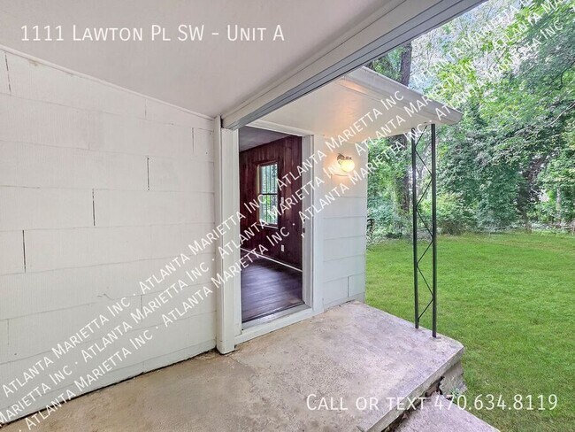 Building Photo - 1111 Lawton Pl SW