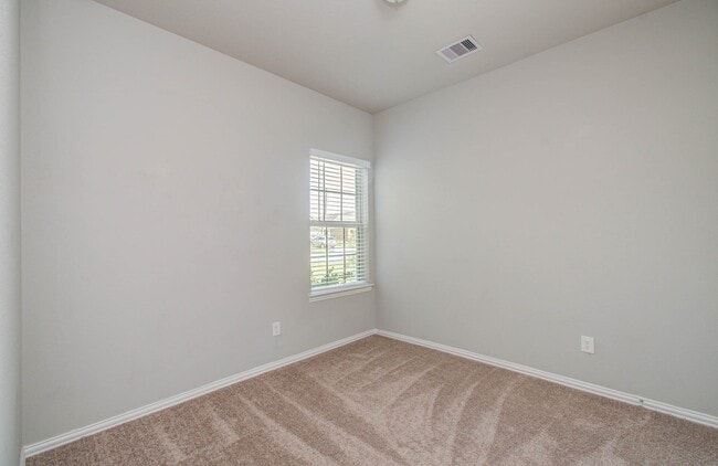 Building Photo - 7427 French Quarter Ct