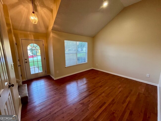 Building Photo - 260 Windscape Dr