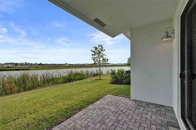 Building Photo - 3766 Harborside Ave