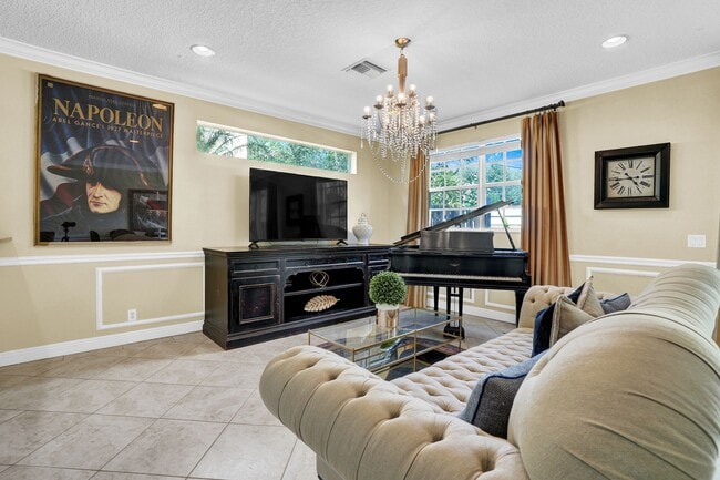 Building Photo - 468 Marbella Dr