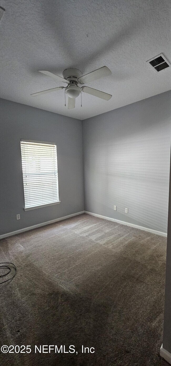 Building Photo - 3690 Kirkpatrick Cir