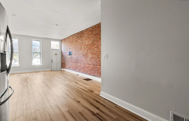 Building Photo - 41 N Collington Ave