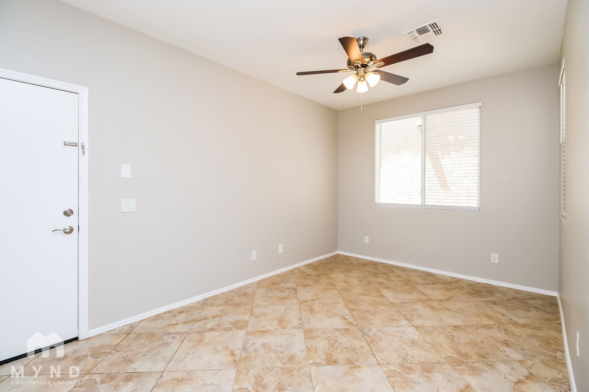 Building Photo - 4253 E Tyson St