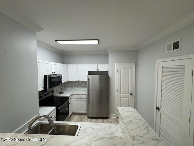 Building Photo - 6441 Borasco Dr