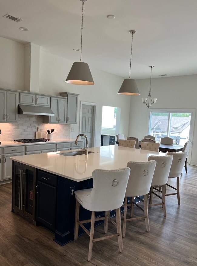 Building Photo - 335 McAlister Rd