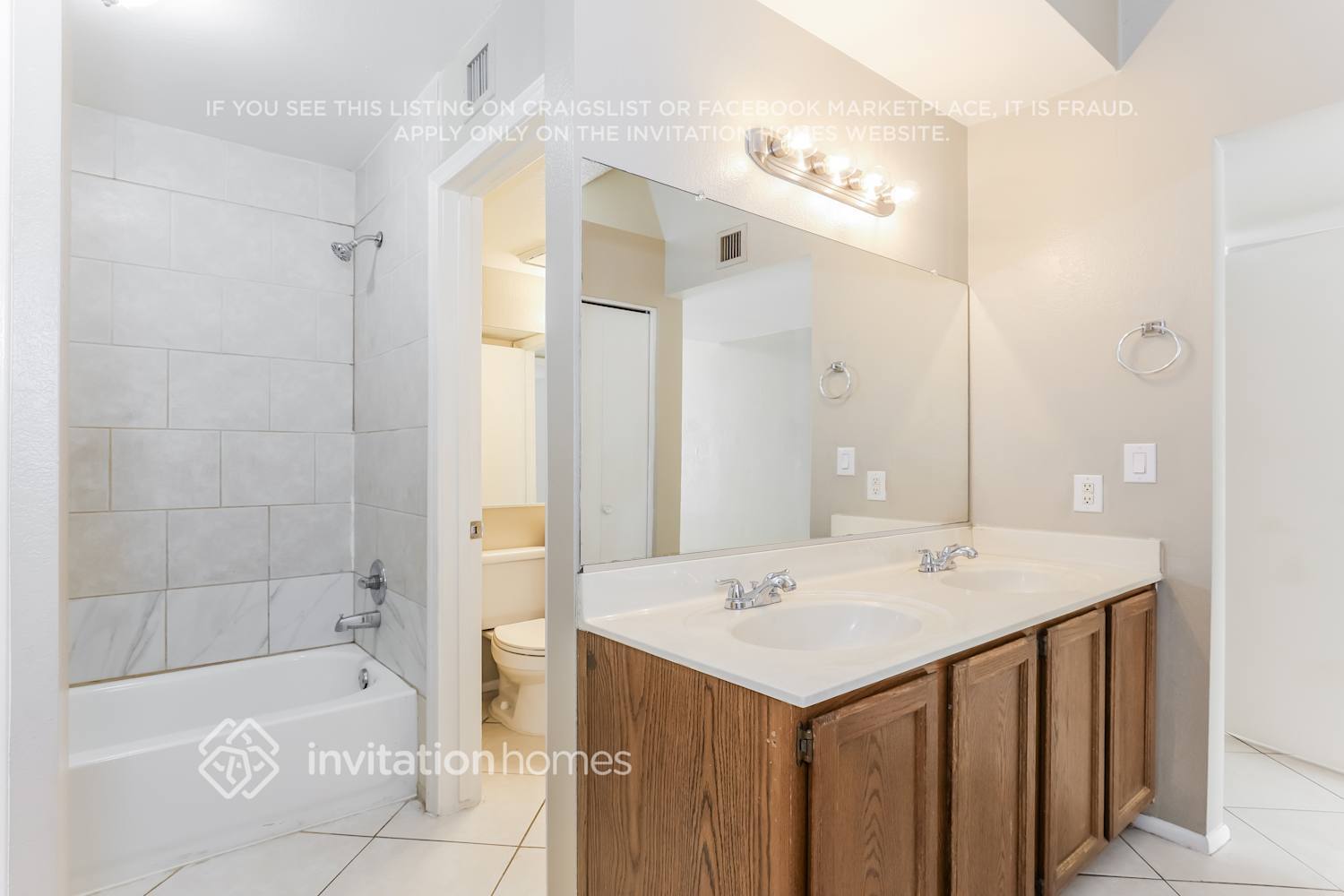 Building Photo - 10037 W Montecito Ave