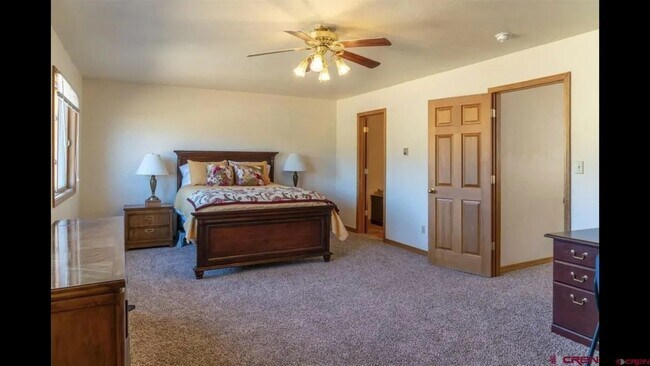 Building Photo - 209 Jenkins Ranch Rd