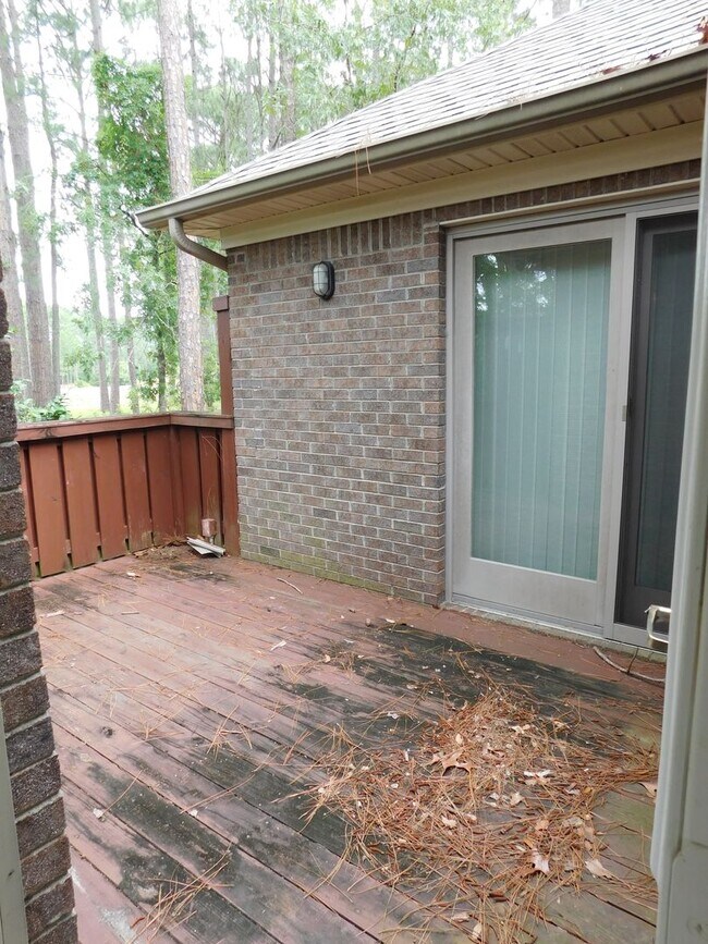 Building Photo - 914 Muirfield Pl