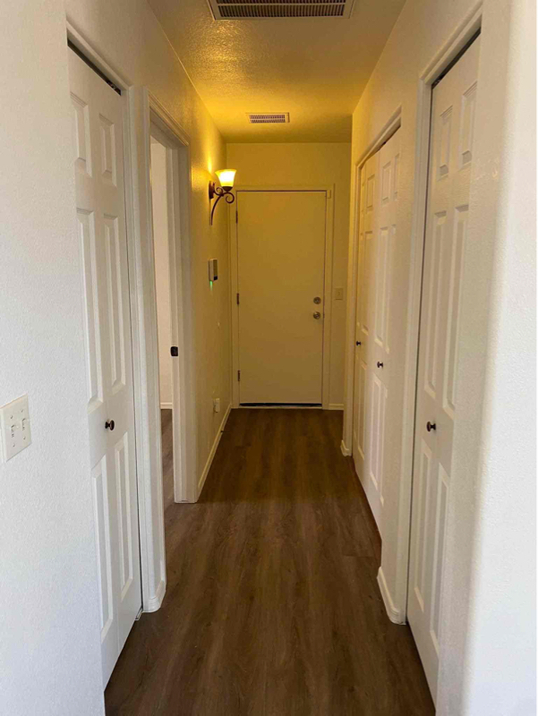 Building Photo - 13278 E Alley Spring Dr