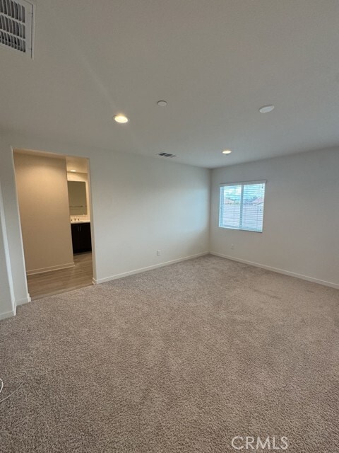 Building Photo - 27861 Solitude Ave