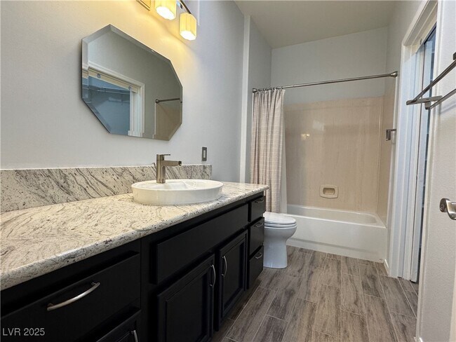 Building Photo - 1396 Couperin Dr