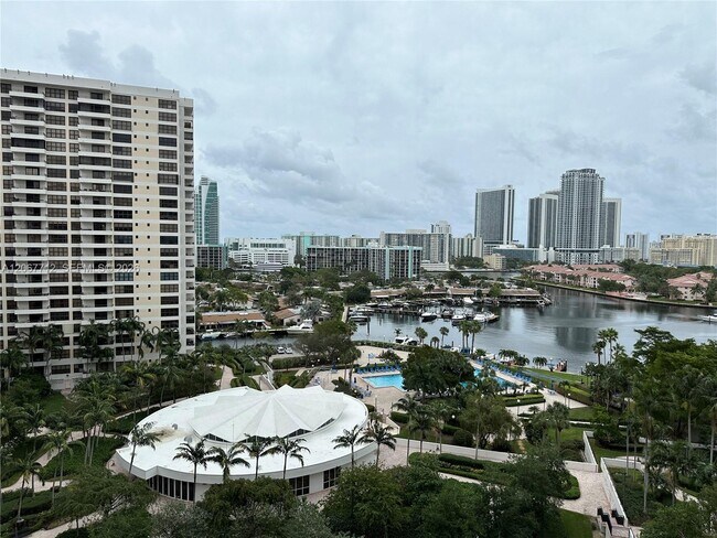 Building Photo - 600 Three Islands Boulevard