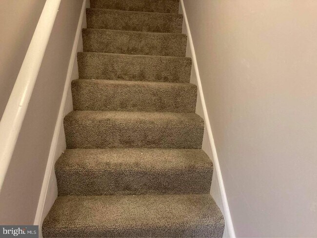 Building Photo - 45554 Fore Edwards Ct