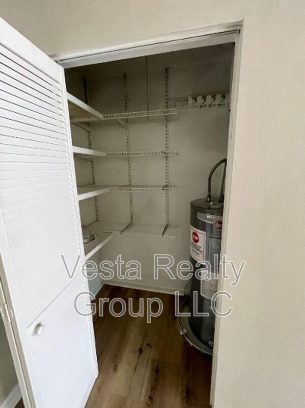 Building Photo - 1595 Winston Dr