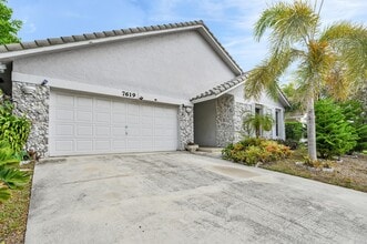 Building Photo - 7619 Silver Woods Ct