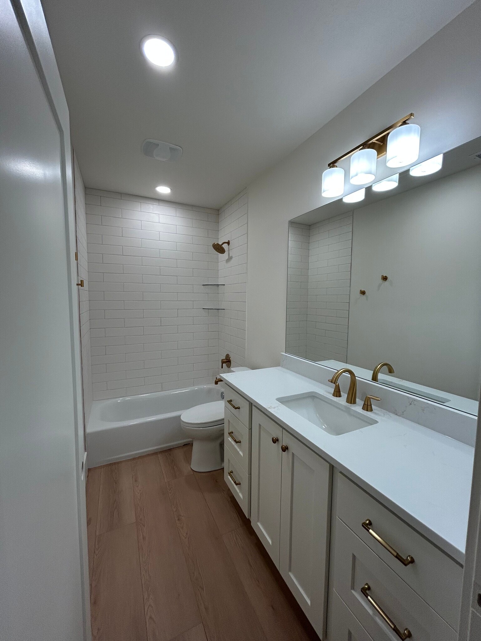 Bathroom - 2621 W Aurora Ave