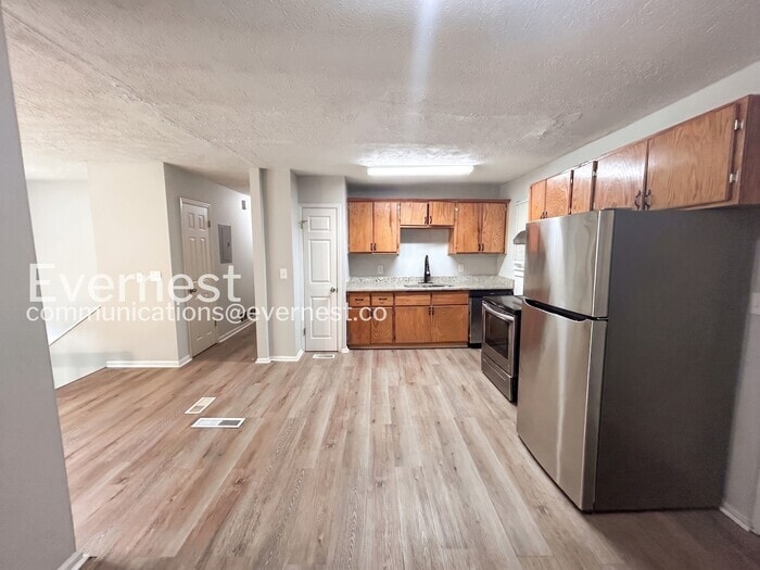 Building Photo - 2199 Cherokee Valley Cir