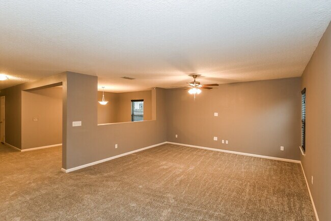 Building Photo - 7472 Mishkie Dr