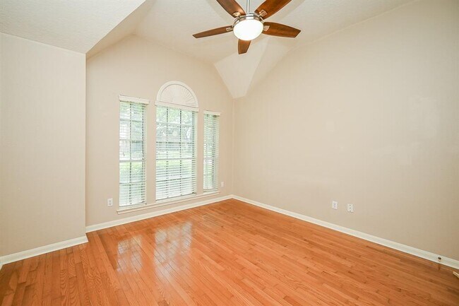 Building Photo - 1335 Remington Crest Dr