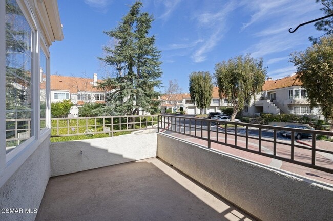 Building Photo - 4240 Lost Hills Rd