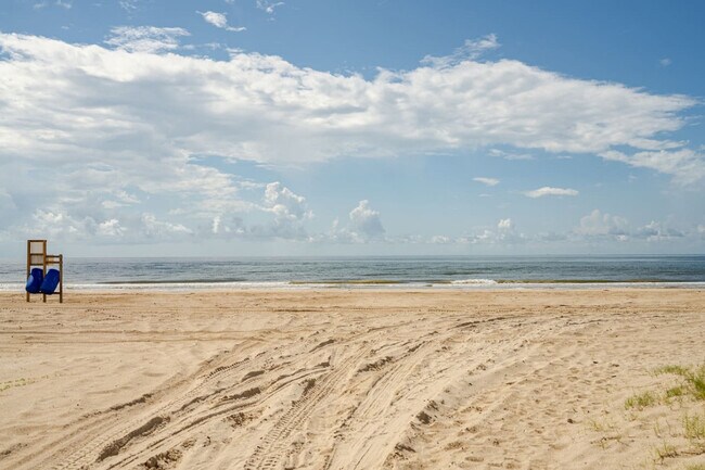 Building Photo - 1714 TX-87