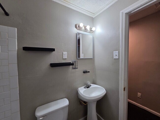 Building Photo - 3614 Mary Cove