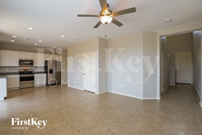 Building Photo - 220 Imperial Ct