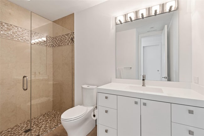 Building Photo - 500 Isle of Capri Dr
