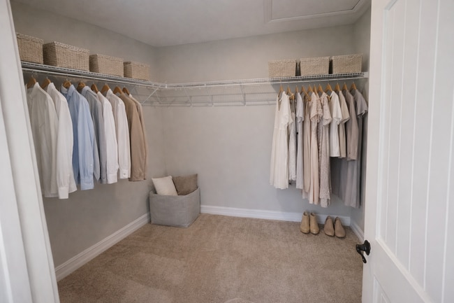 Building Photo - 13232 Saw Palm Crk Trl