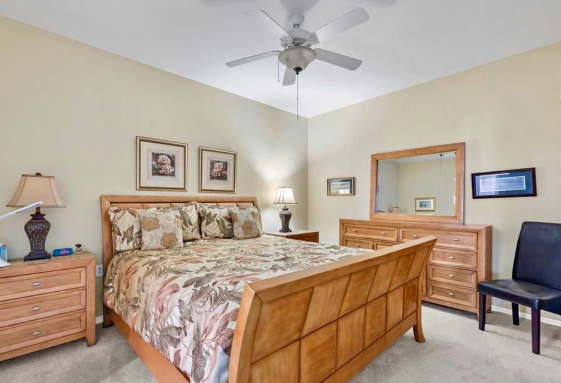 Building Photo - 10480 Washingtonia Palm Way