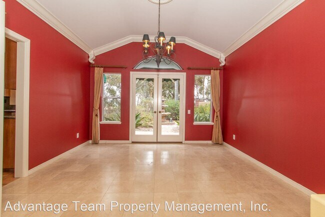 Building Photo - 12885 Chaparral Ridge Rd