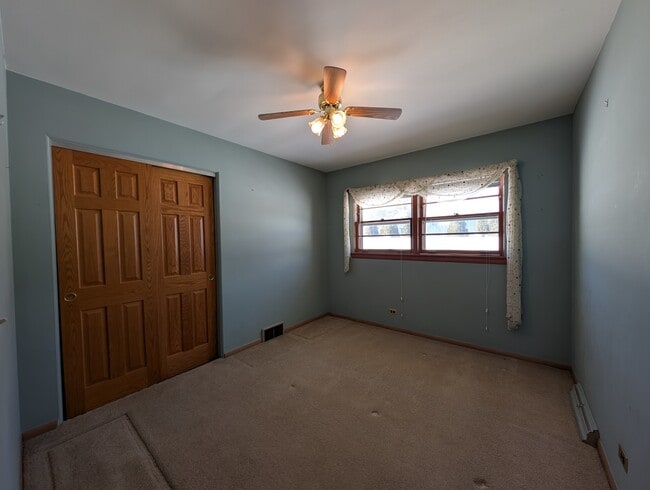 Building Photo - 503 Lake Ave