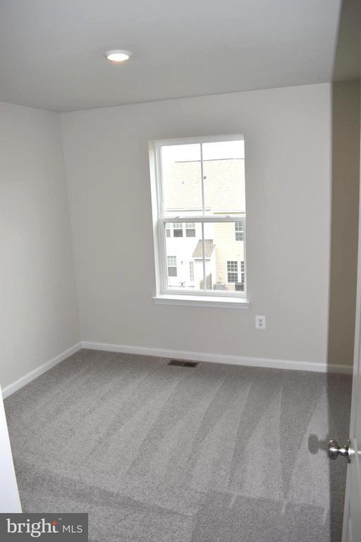 Building Photo - 119 Brashear Ct