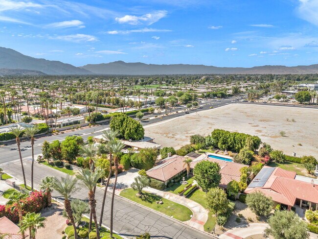 Building Photo - 72056 Palm Haven Dr