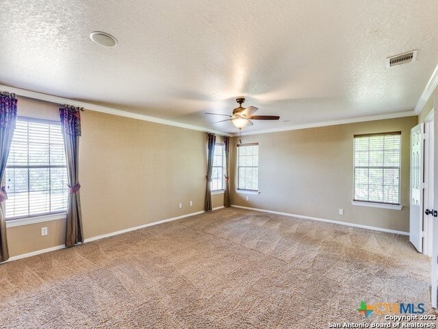 Building Photo - 109 Clear Water