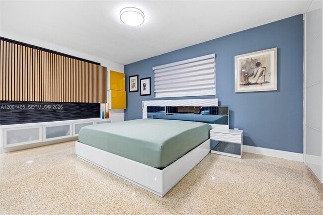 Building Photo - 2121 Red Rd