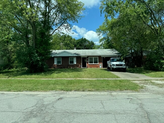Building Photo - 3830 Arquette Dr