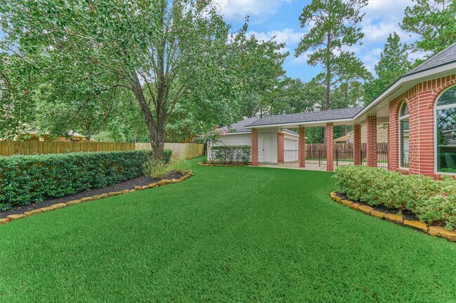 Building Photo - 6615 Haughton Dr