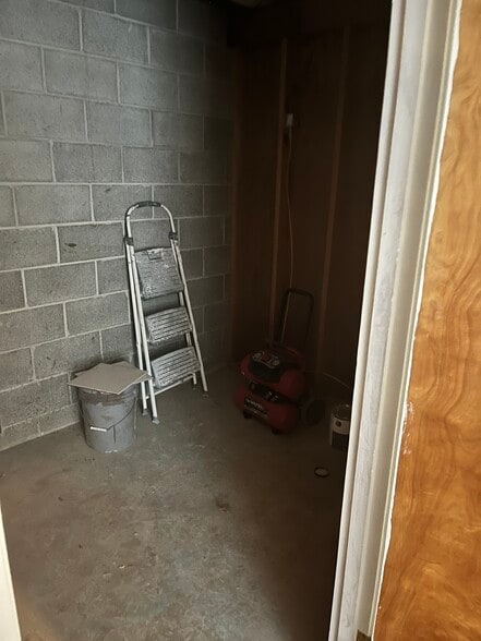 Utility room bottom floor - 600 Terry St