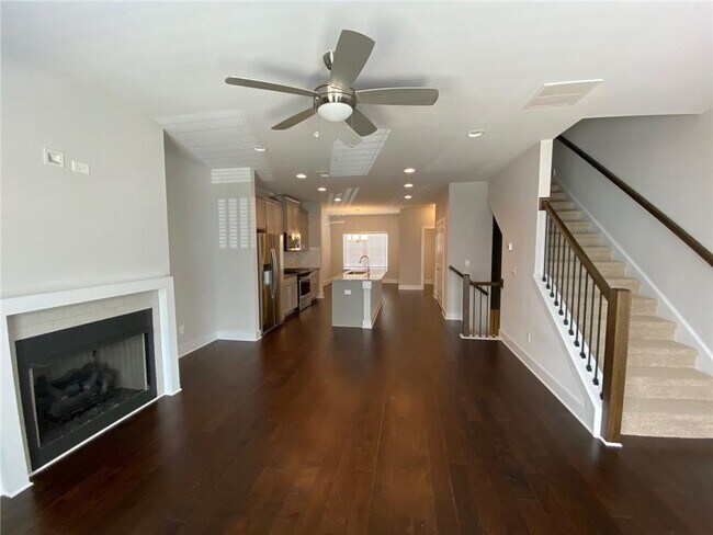 Building Photo - 3779 Oxford Cir