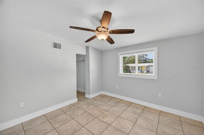 Building Photo - 2470 47th St S