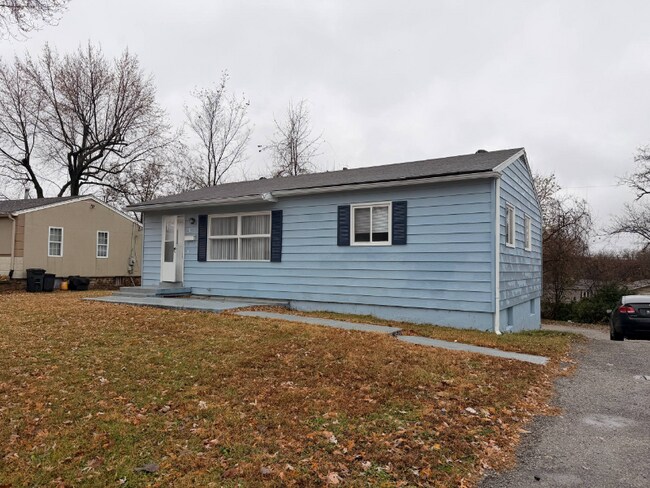 Building Photo - 3318 N 36th St